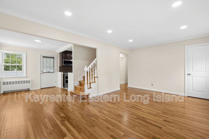 2 Dorset Ln - Photo 3 of 8