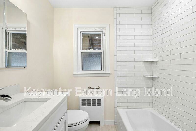 2 Dorset Ln - Photo 4 of 8