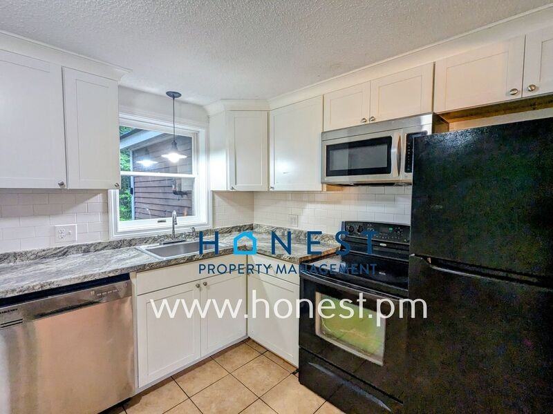 1074 Hallowell Rd - Photo 2 of 22