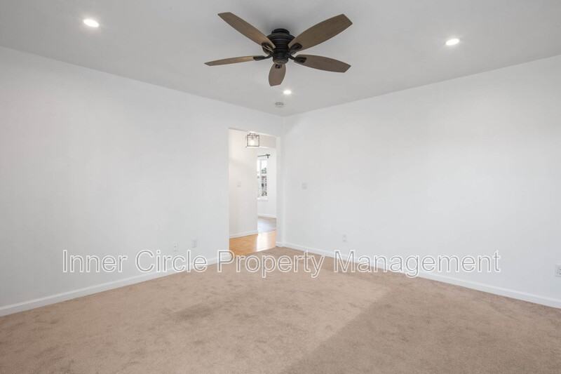 2225 Mount Whitney Dr - Photo 6 of 29