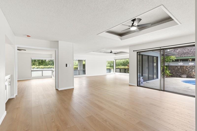 1055 Kapo Way - Photo 3 of 25