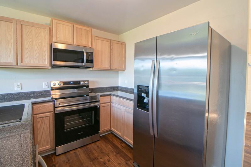 529 Indian Ave - Photo 7 of 21