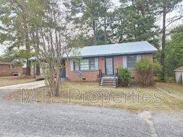 featured image of 1445 Pine Spring St