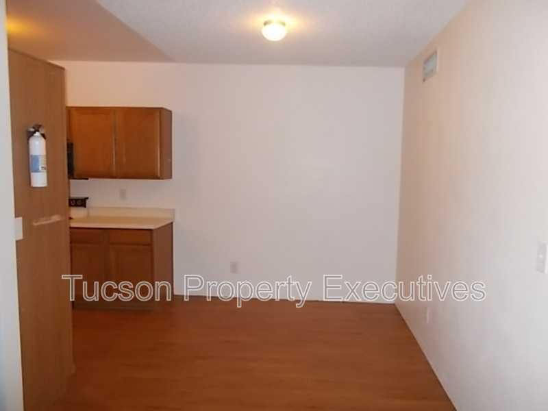 20 E Mills Dr - Photo 6 of 10