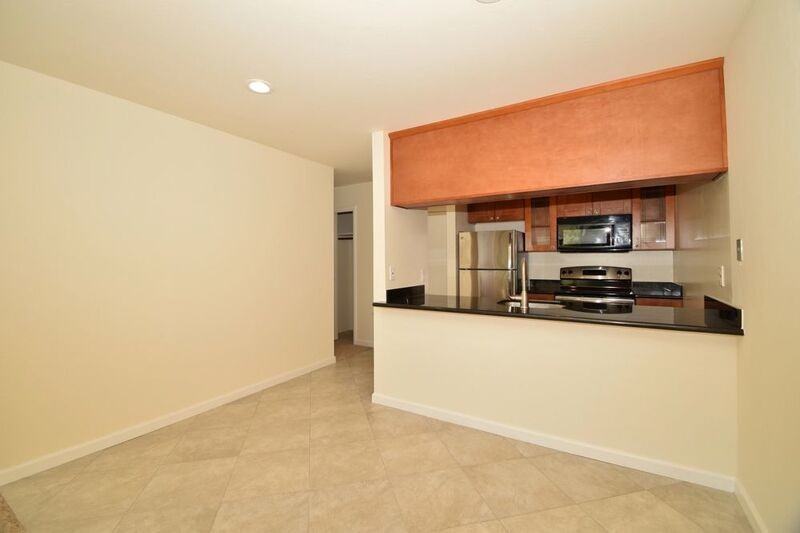 1208 Sir Francis Drake Blvd #6 - Photo 2 of 6