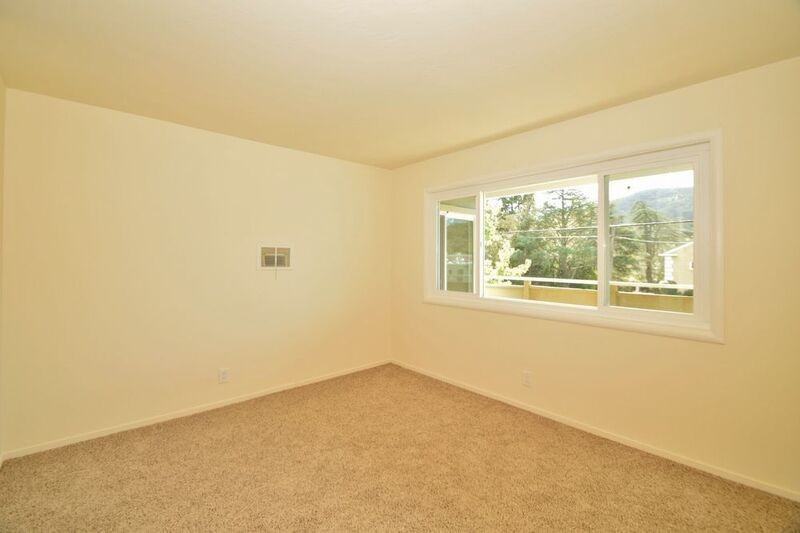 1208 Sir Francis Drake Blvd #6 - Photo 4 of 6