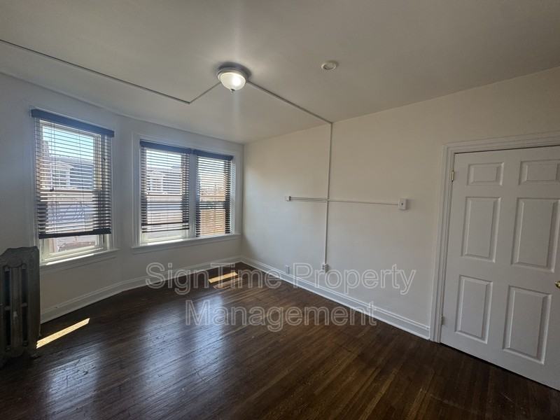 163 S Potomac St #3 - Photo 3 of 15