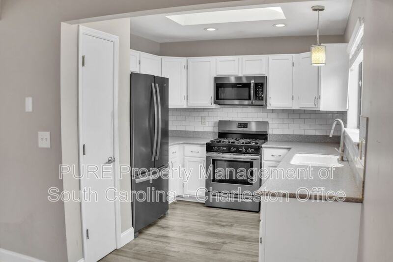 110 Train Dr - Photo 2 of 19