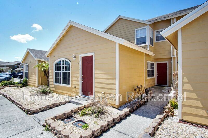 2326 Fan Palm Dr - Photo 2 of 14