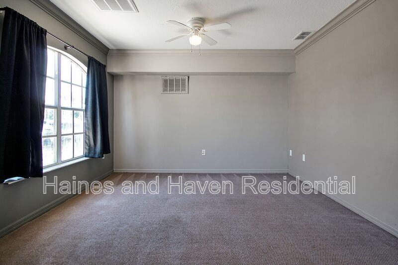 2326 Fan Palm Dr - Photo 6 of 14