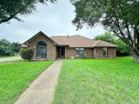1818 Diana Ln - Photo 1 of 1