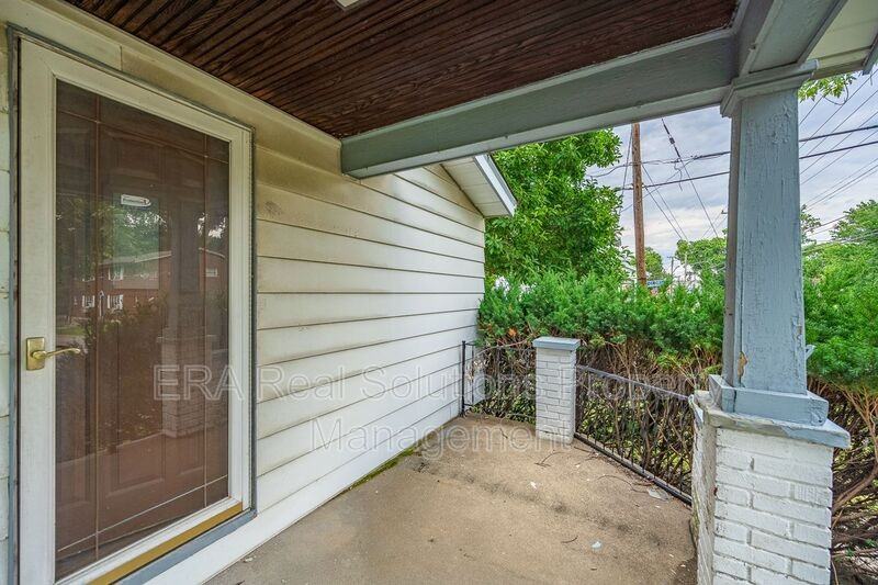 2028 W Galbraith Rd - Photo 6 of 45