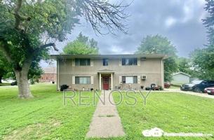 featured image of 206 N Madison St #3