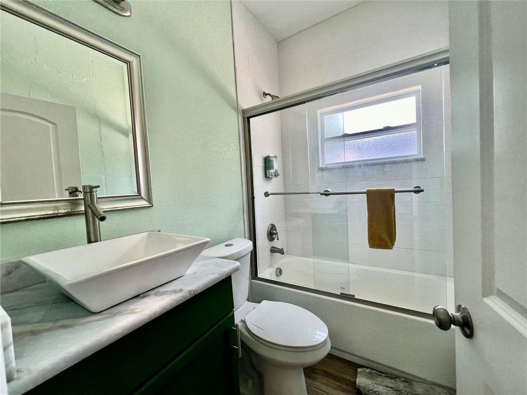 821 Mulberry St ##D - Photo 7 of 12