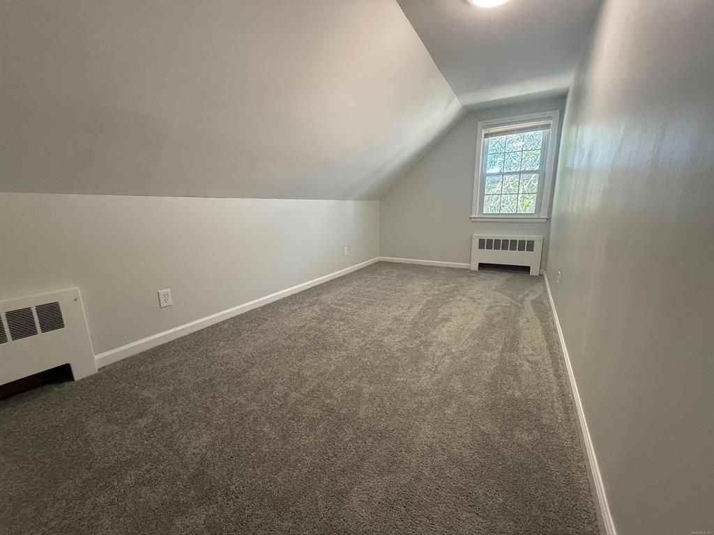 95 Burke St - Photo 6 of 6