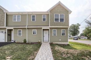 45 N Penn St - Photo 1 of 1