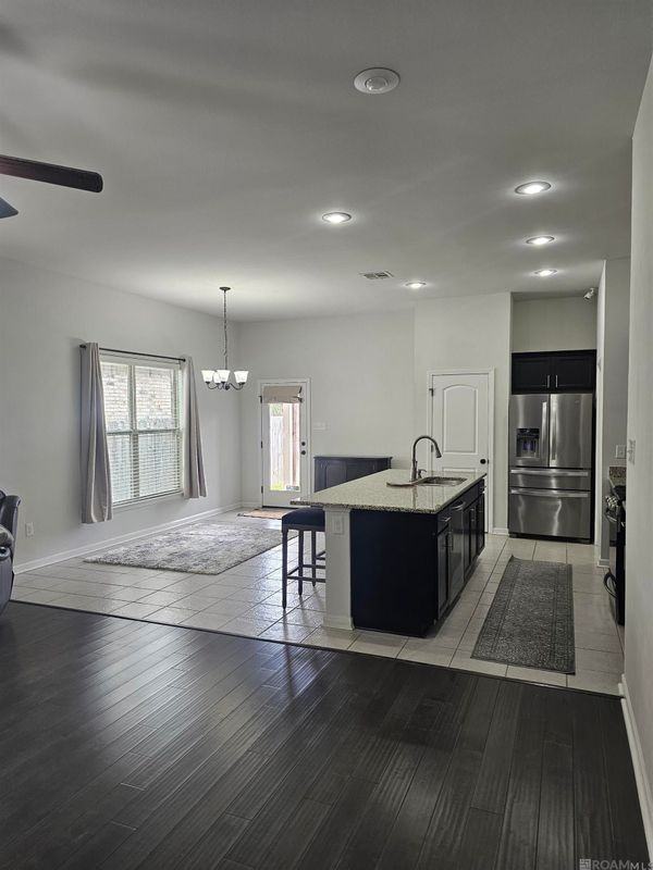 7961 Brown Hickory Ave - Photo 3 of 11