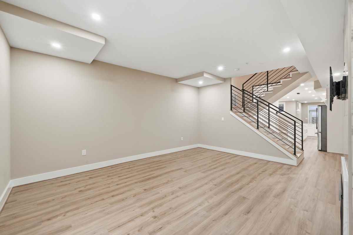 3620 13th St Nw - Photo 4 of 24