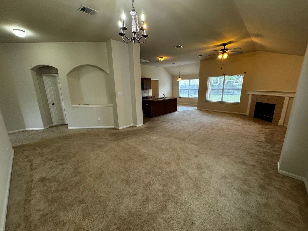 1600 Melissa Oaks Ln - Photo 3 of 20