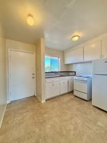 39-0008 - Photo 1 of 1