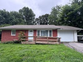 featured image of 730 Crabapple Dr