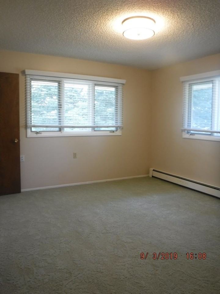8731 Haggerty Ln - Photo 2 of 10