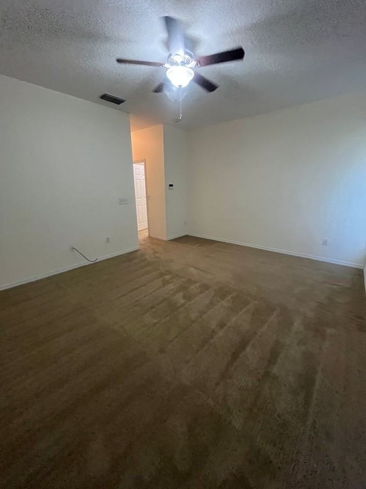 2524 Abacus Ct - Photo 7 of 17