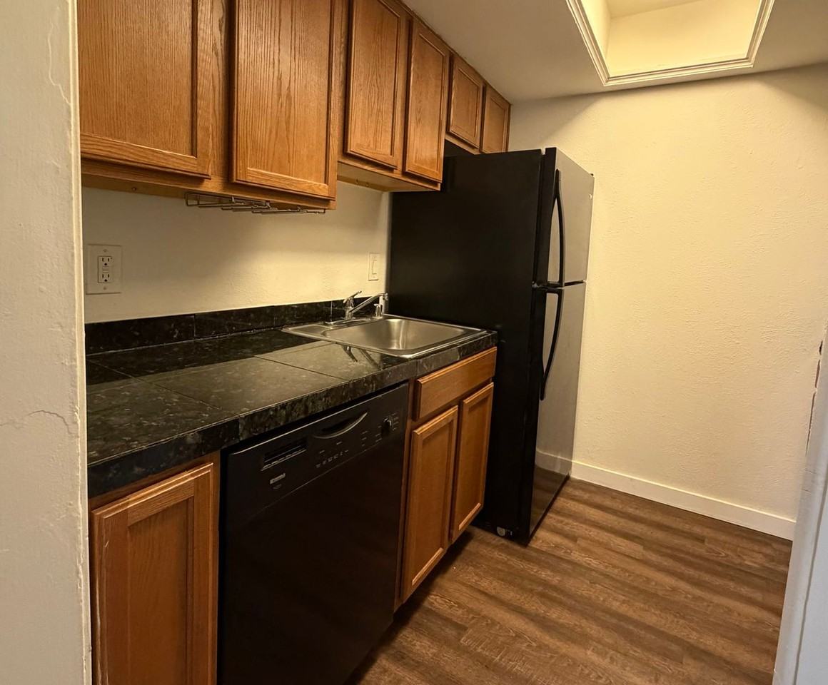 4107 Avondale Ave - Photo 4 of 14