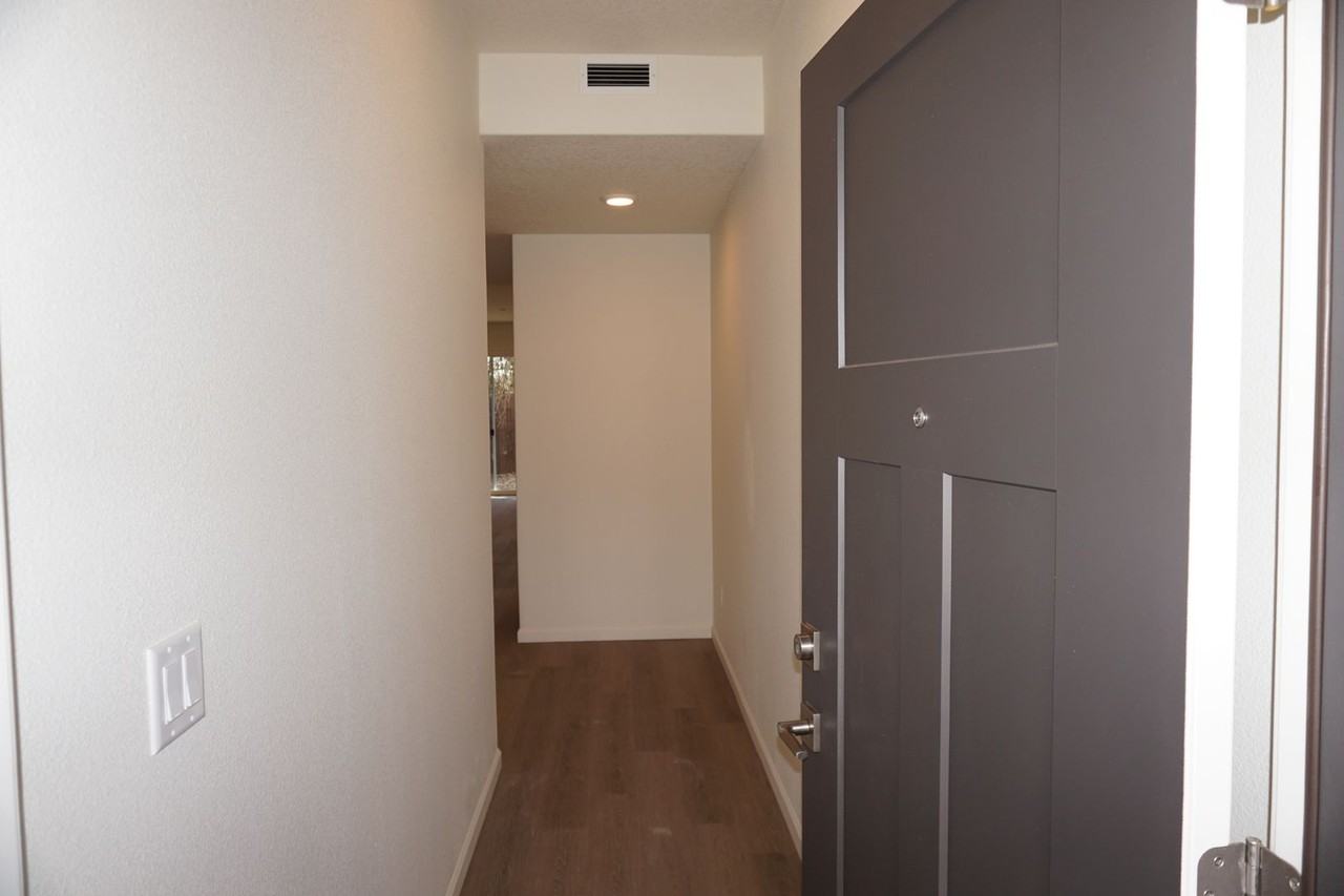 11420 Ne 127th Ct - Photo 2 of 38