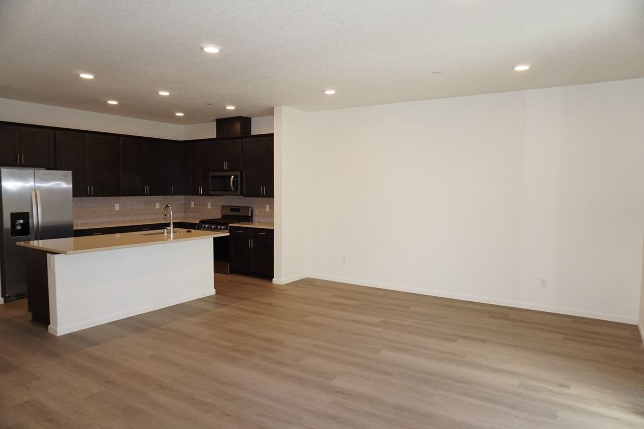 11420 Ne 127th Ct - Photo 6 of 38