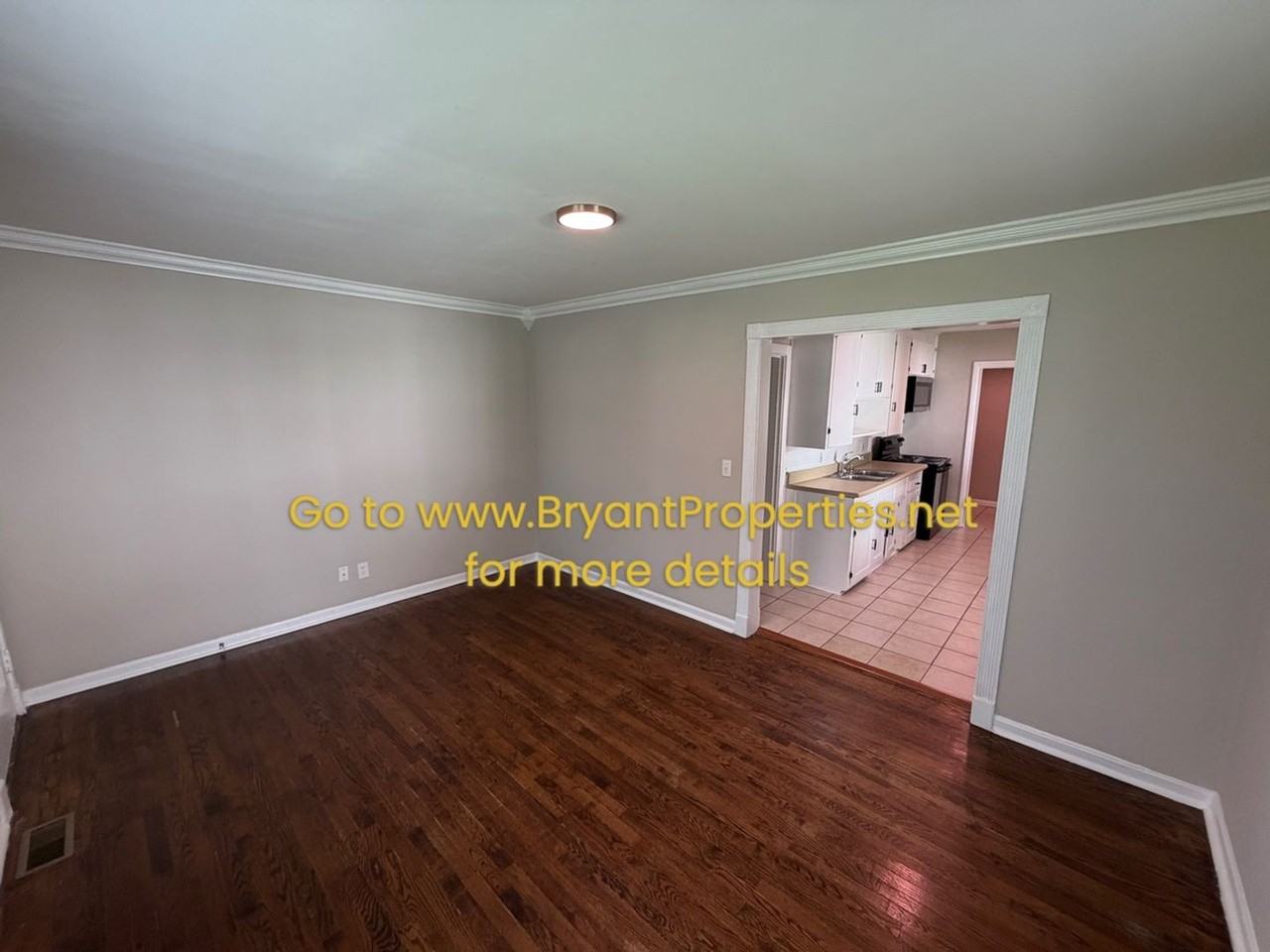 644 Carmel Ave - Photo 4 of 16