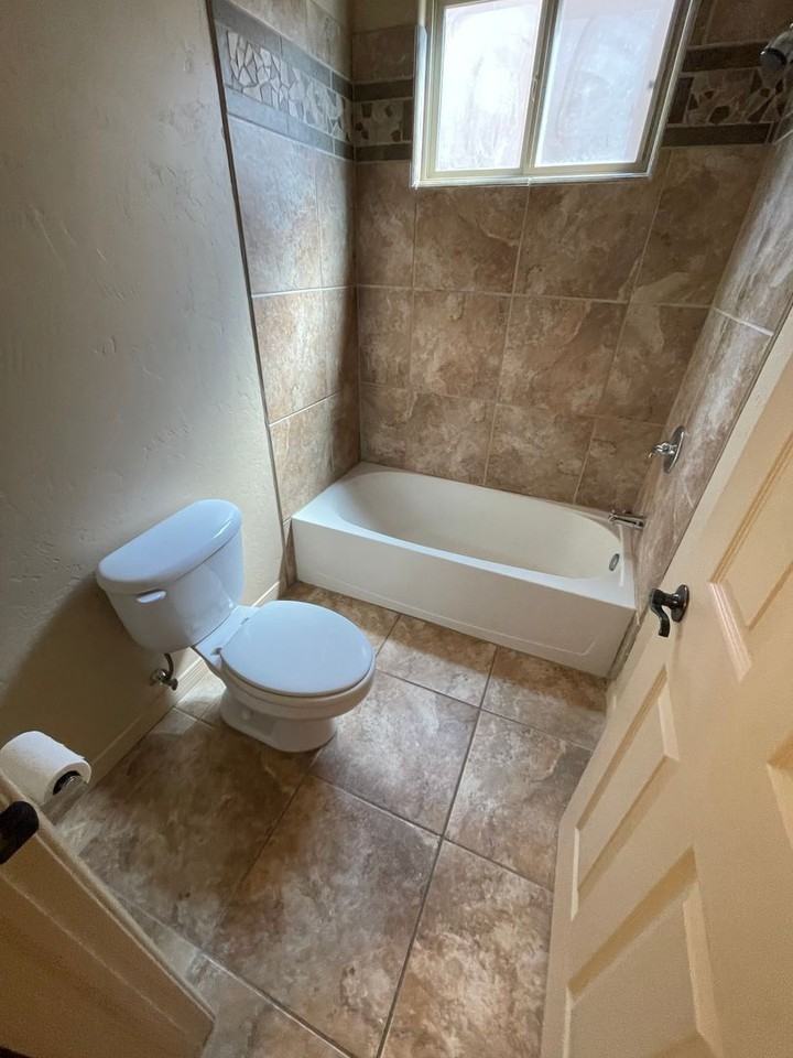 4099 Bella Sierra Ct - Photo 7 of 15