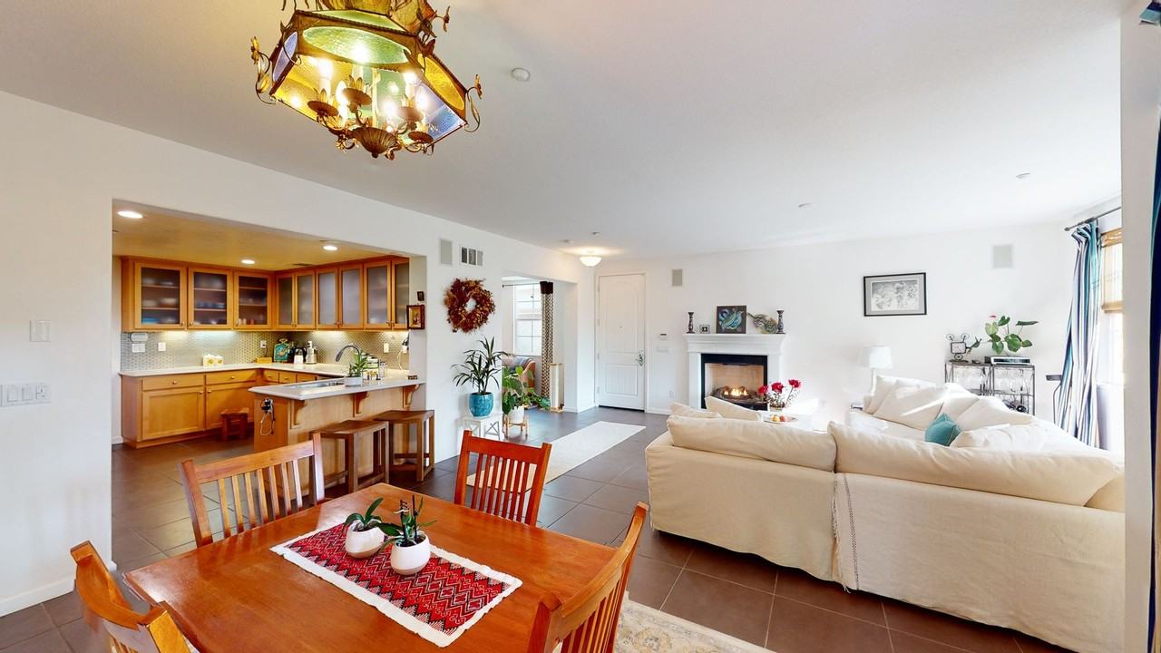 2811 Quarryhill Ave - Photo 7 of 23