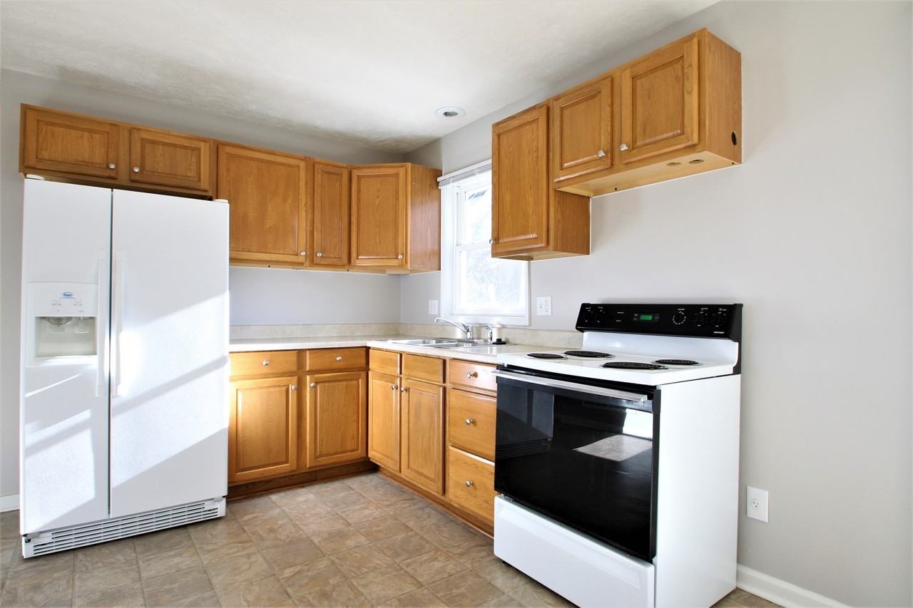 12627 C St - Photo 7 of 15