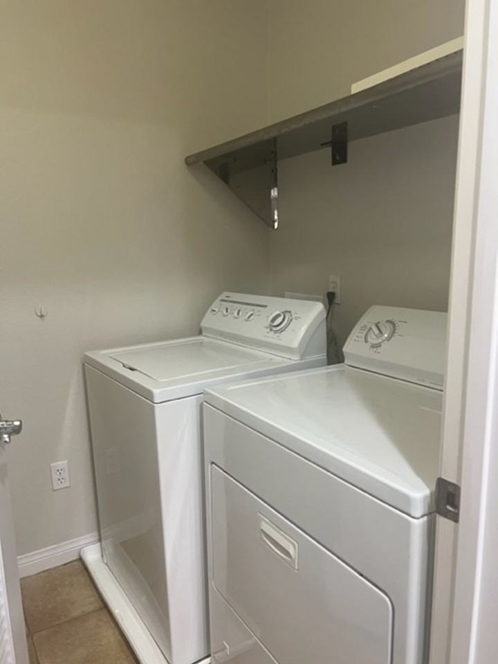 13045 Evening Creek Dr S #43 - Photo 5 of 19
