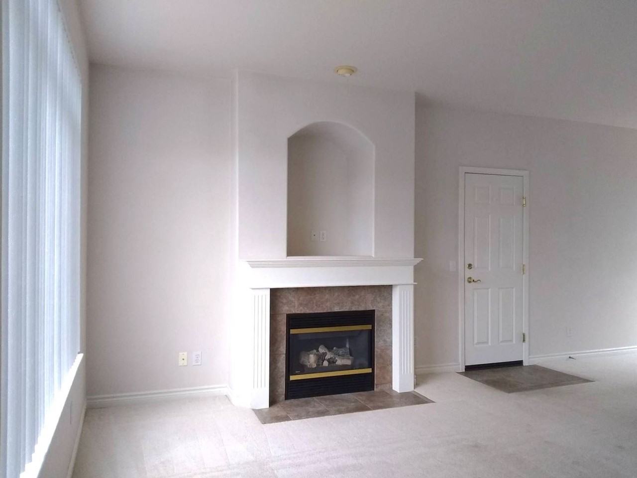 773 Mahonia Dr - Photo 5 of 13