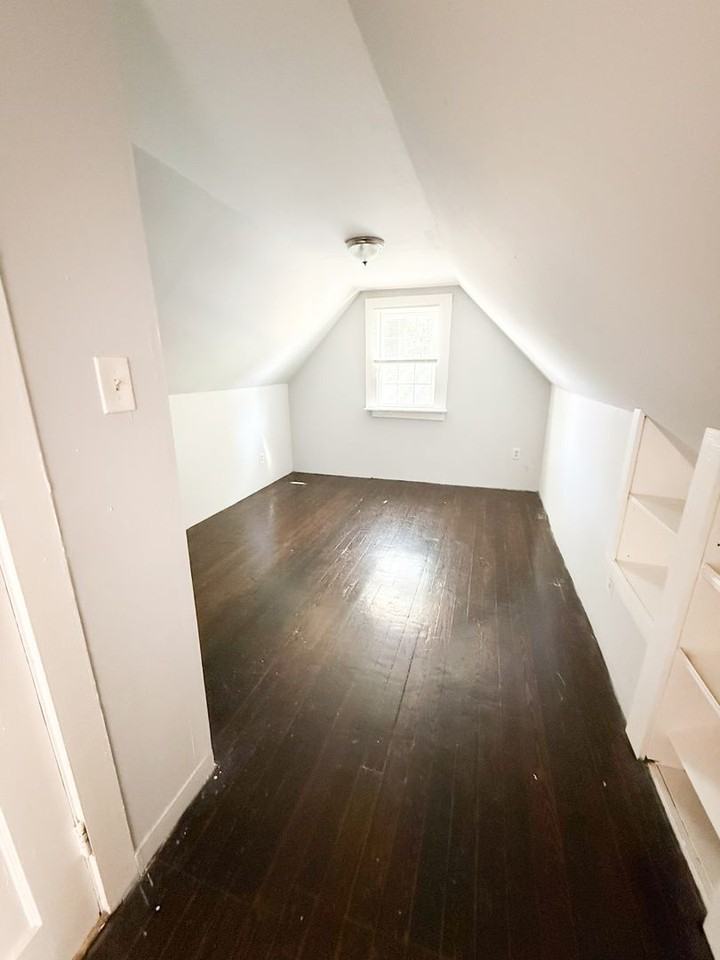 4250 Bates St - Photo 4 of 6