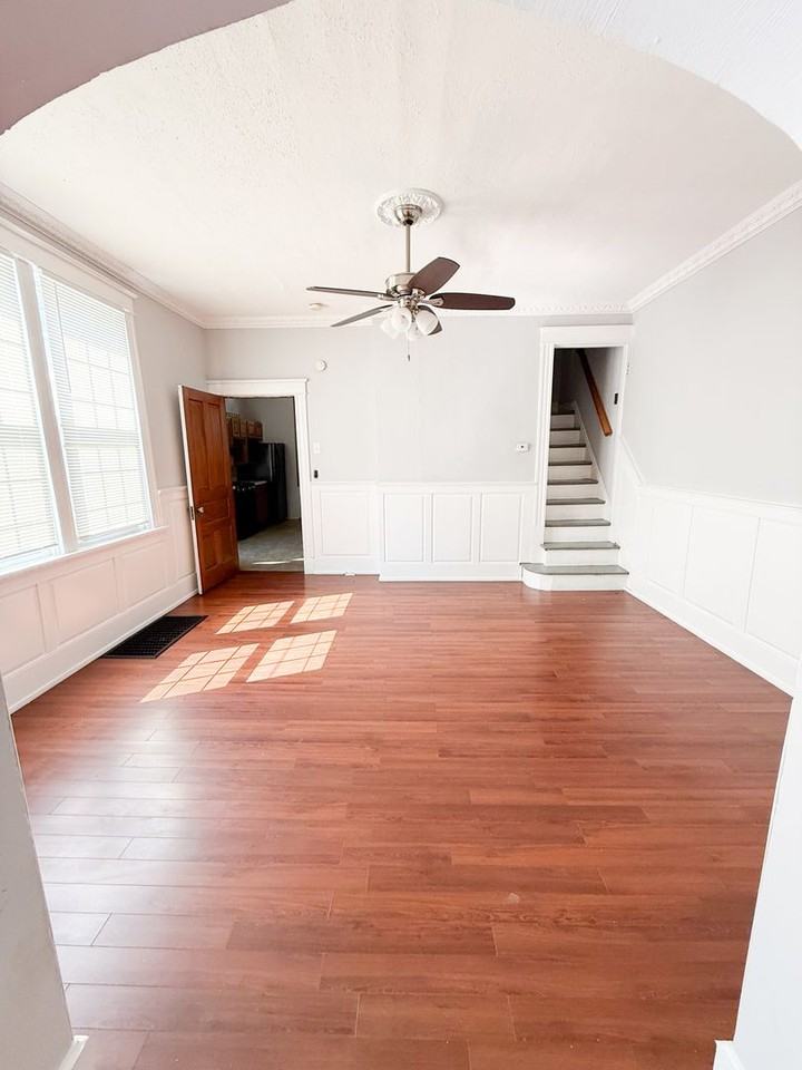 4250 Bates St - Photo 6 of 6