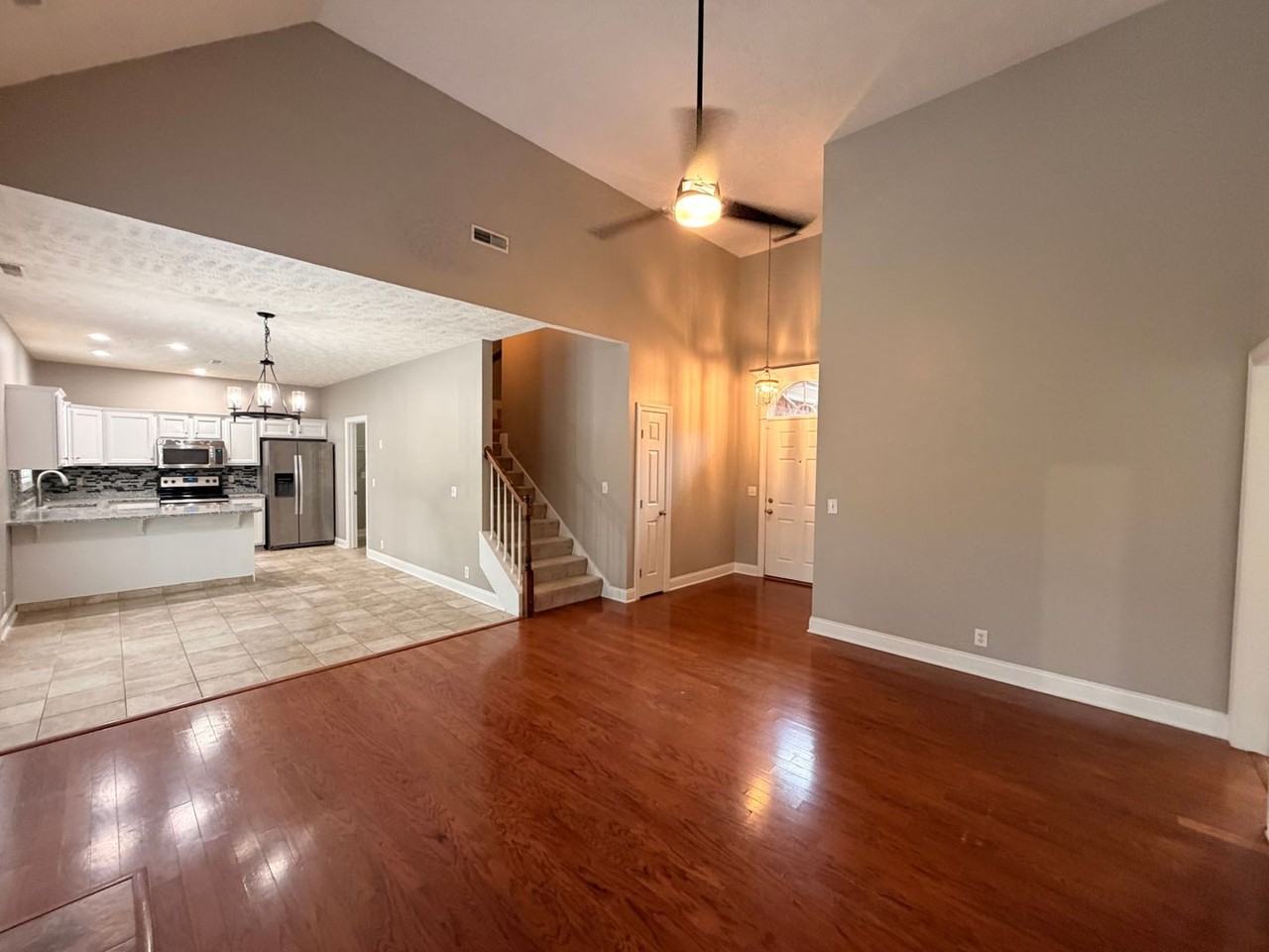 4517 Hammock Dr - Photo 3 of 27
