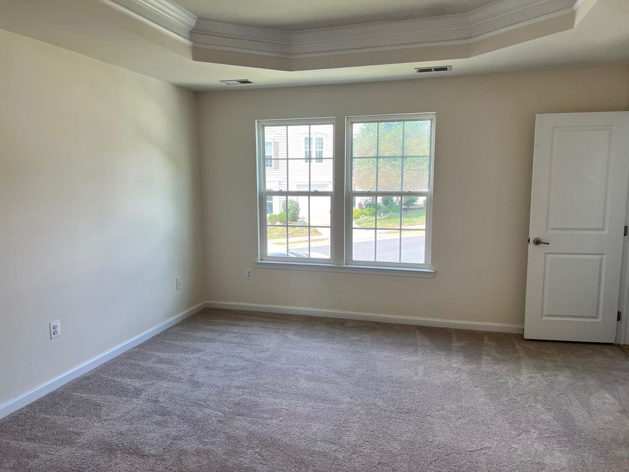 2012 Elm Tree Ct - Photo 7 of 13