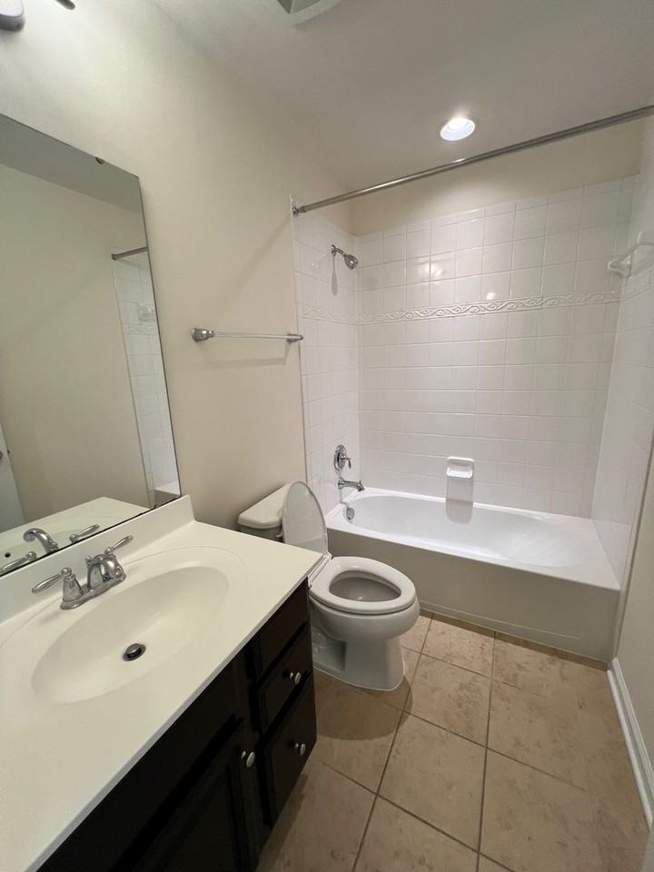 2012 Elm Tree Ct - Photo 7 of 11