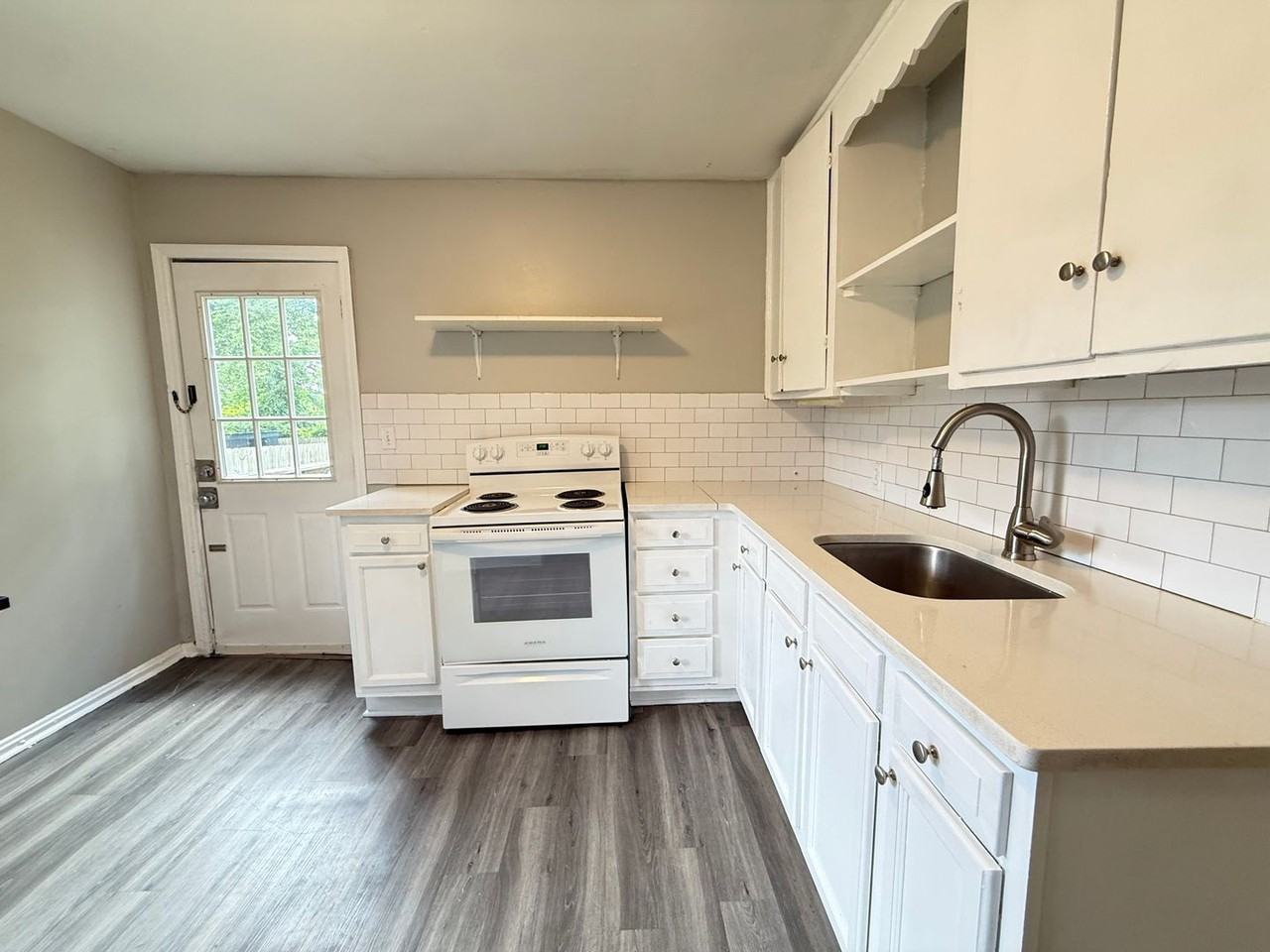 314 Oriel Ave - Photo 6 of 26
