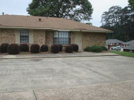 featured image of 1040 Sybil Dr