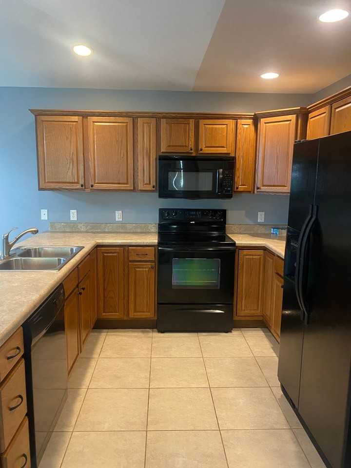 24572 Topaz Ln - Photo 4 of 20