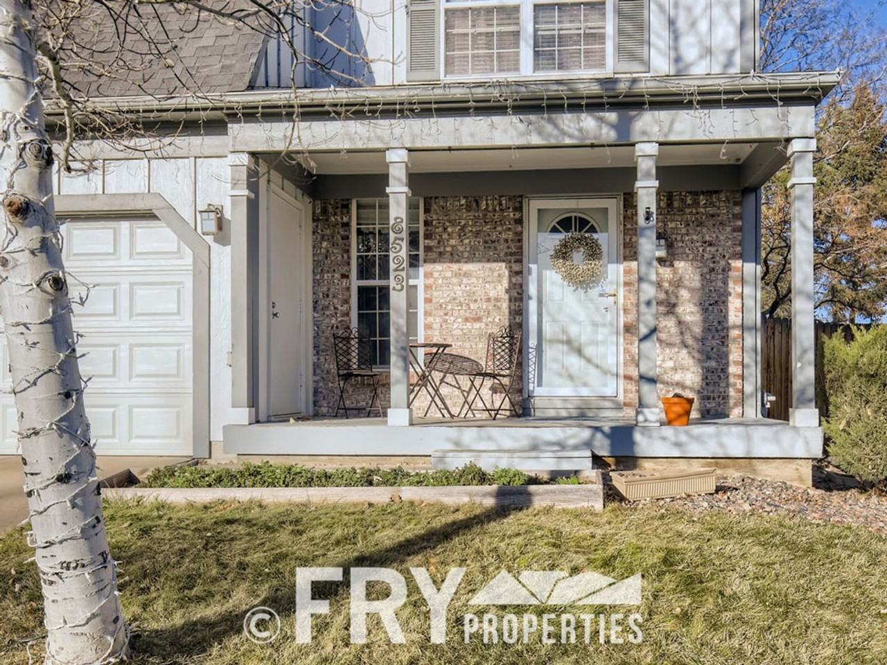 8523 Union Cir - Photo 4 of 27