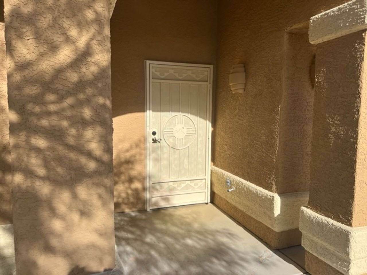 8057 S Carbury Way - Photo 2 of 23