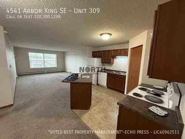 Granite Manor/Runestone - Photo 2 of 18