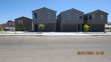 featured image of 1045 Melrose Dr