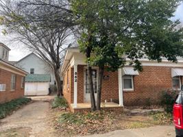 featured image of 842 S Flood Ave