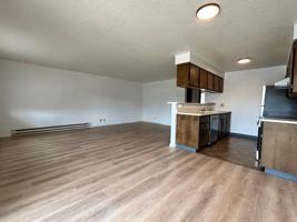 featured image of 836 E Washington St